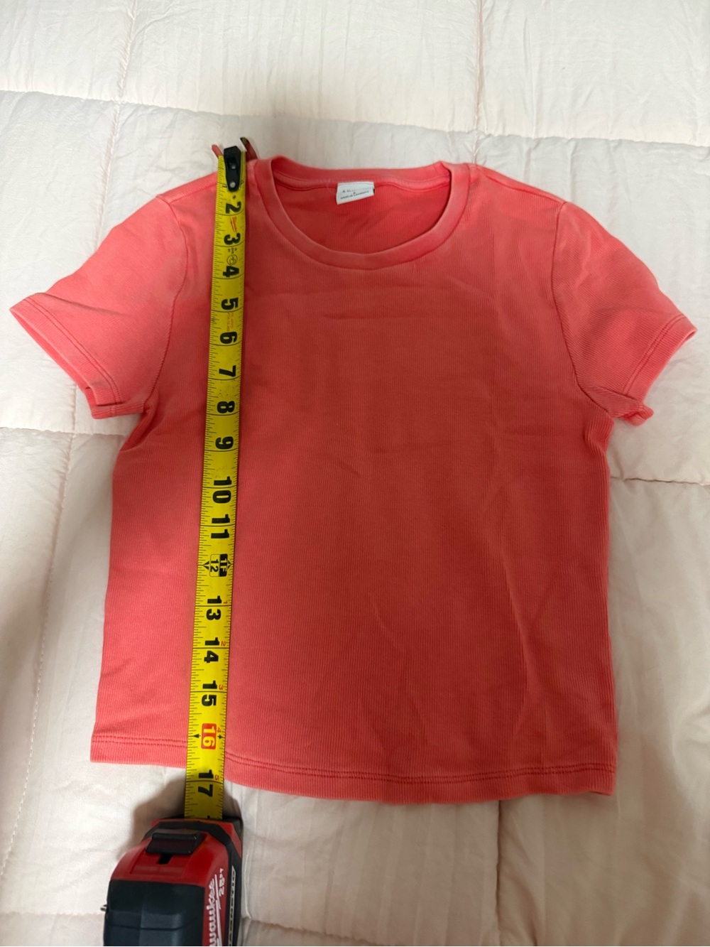 NWOT Aritzia Short Sleeve Ribbed Coral and Blue Crewneck Tee